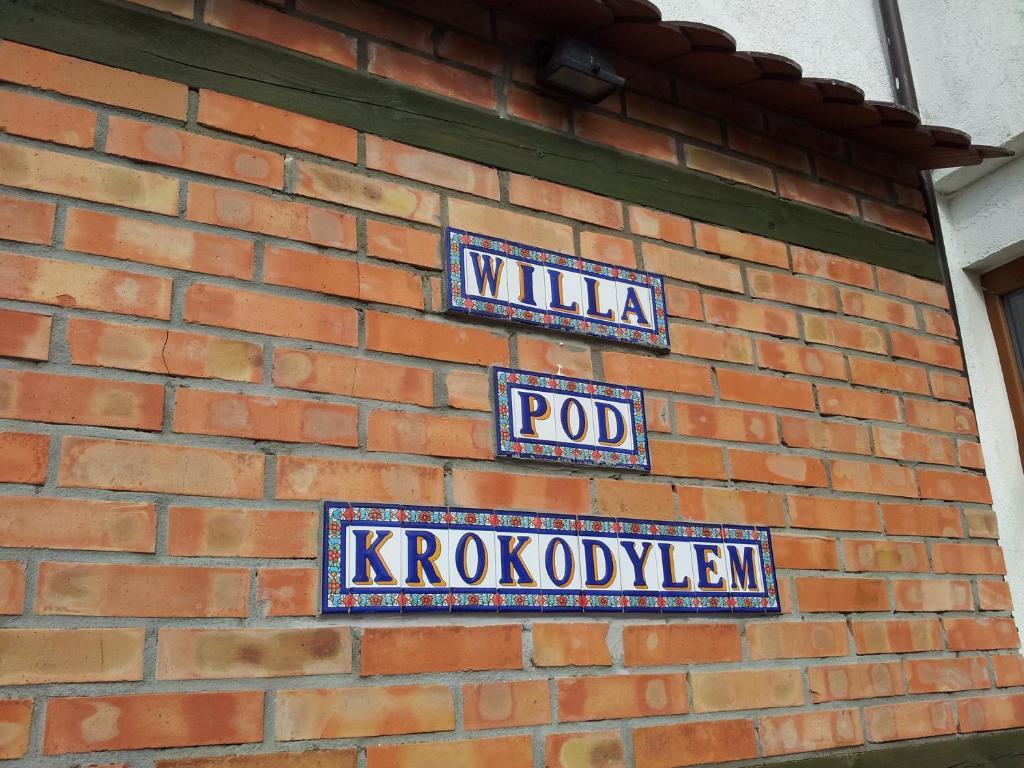 וובה Willa Pod Krokodylem מראה חיצוני תמונה